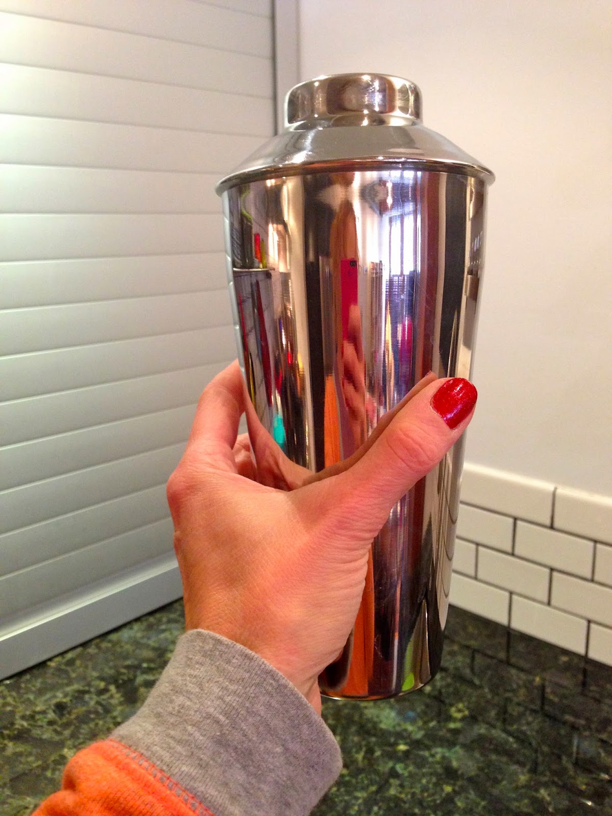 urban vegan tutorial peeling garlic in a cocktail shaker