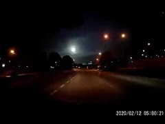 Video Penampakan Cahaya Misteri UFO Di Johor Bahru!