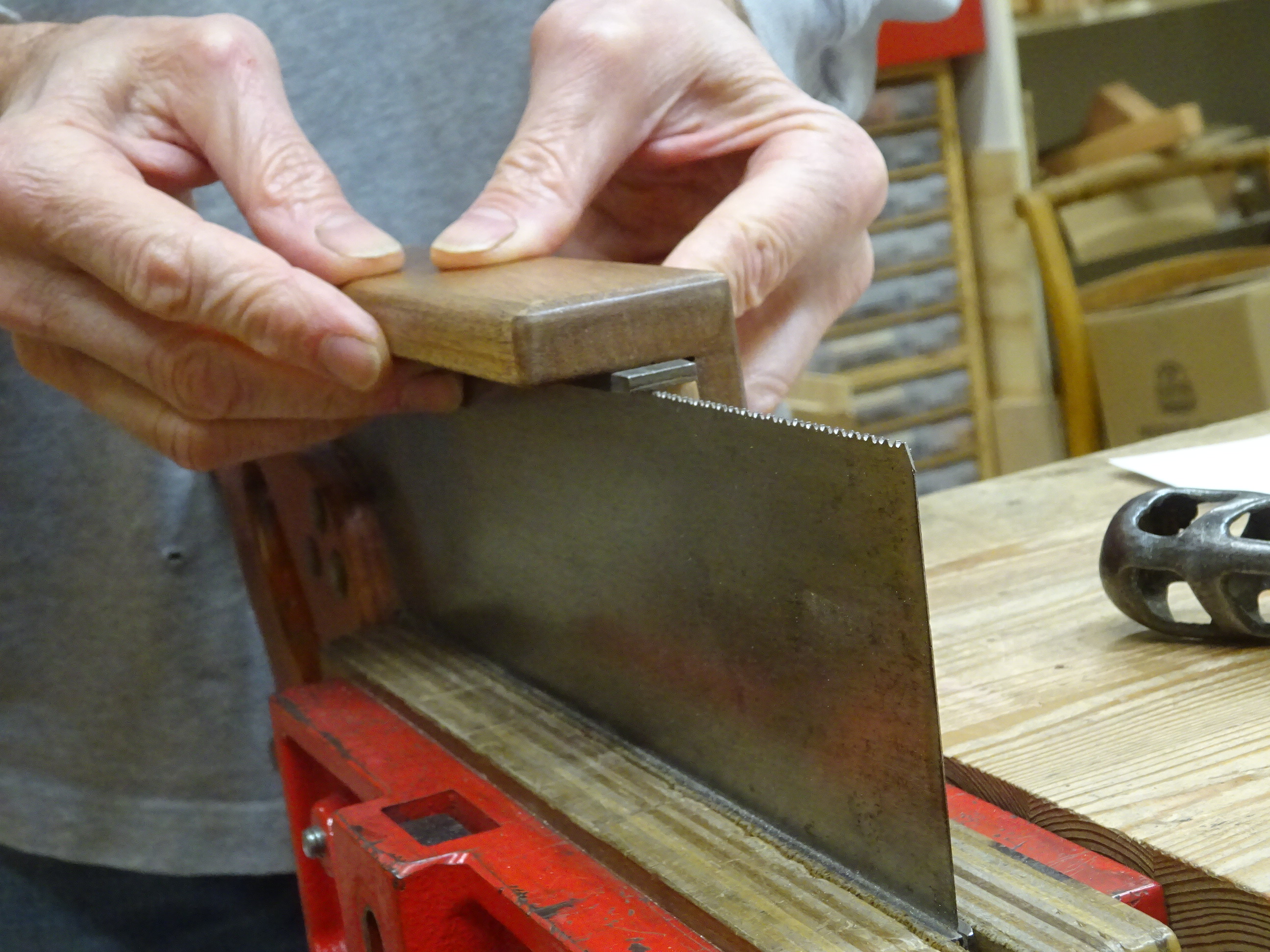 Sharpening Crosscut Saws