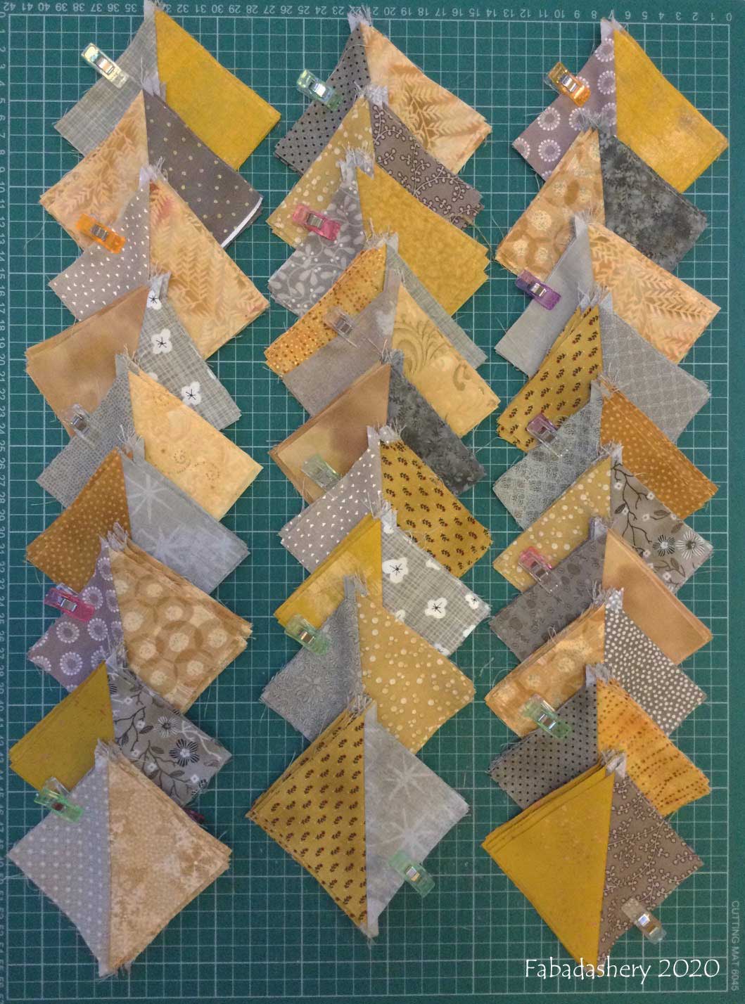 Fabadashery Bonnie Hunter's Grassy Creek 2020 Mystery Quilt Part 1