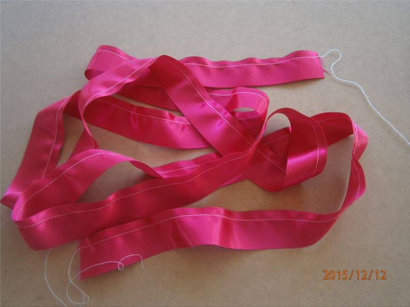 A coser y mas: colocar la cinta a falda