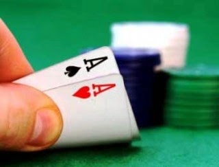 OKONUM GURU DIBEKUK KARENA JUDI