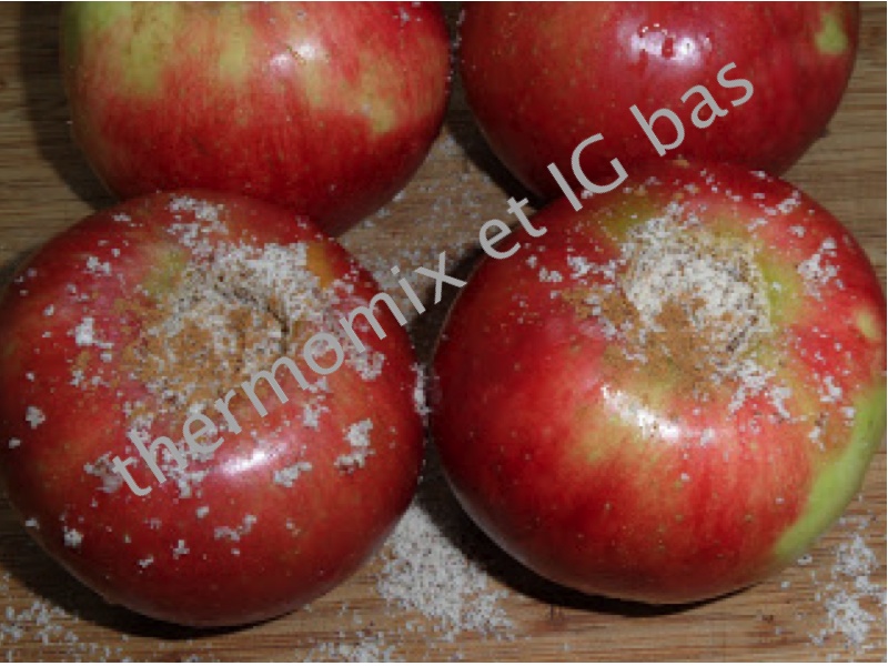 thermomix et IG bas Les délicieuses pommes au Varoma