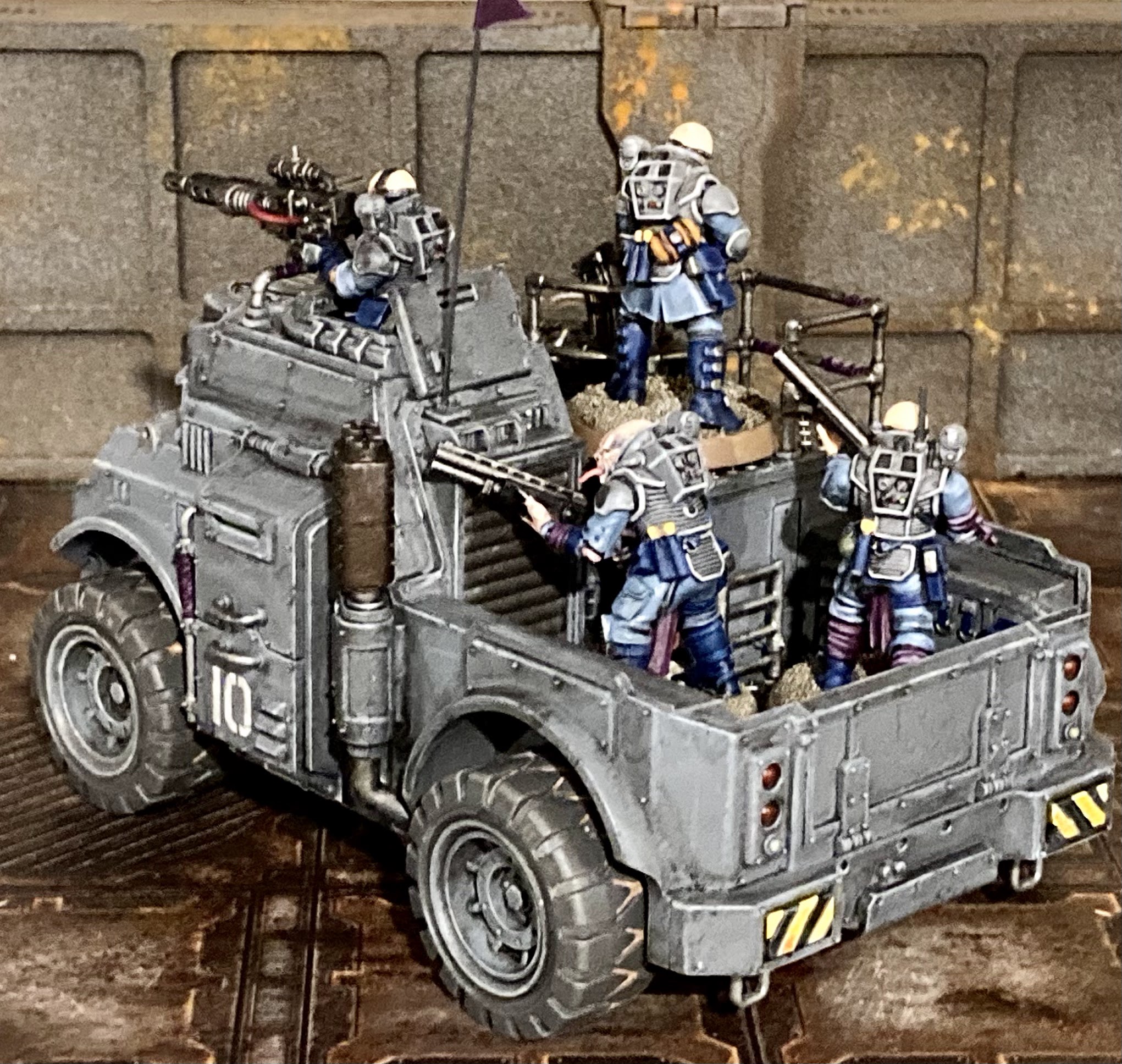Warhammer 40K - Goliath Rockgrinder Genestealer Cults - Camion Blindé à Monter Et Peindre