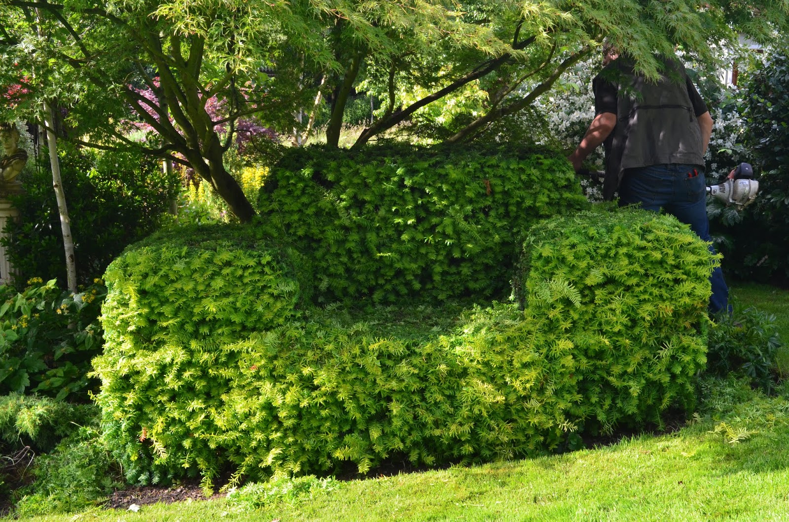 Pear Tree Cottage Garden Trimming the Topiary Sofa