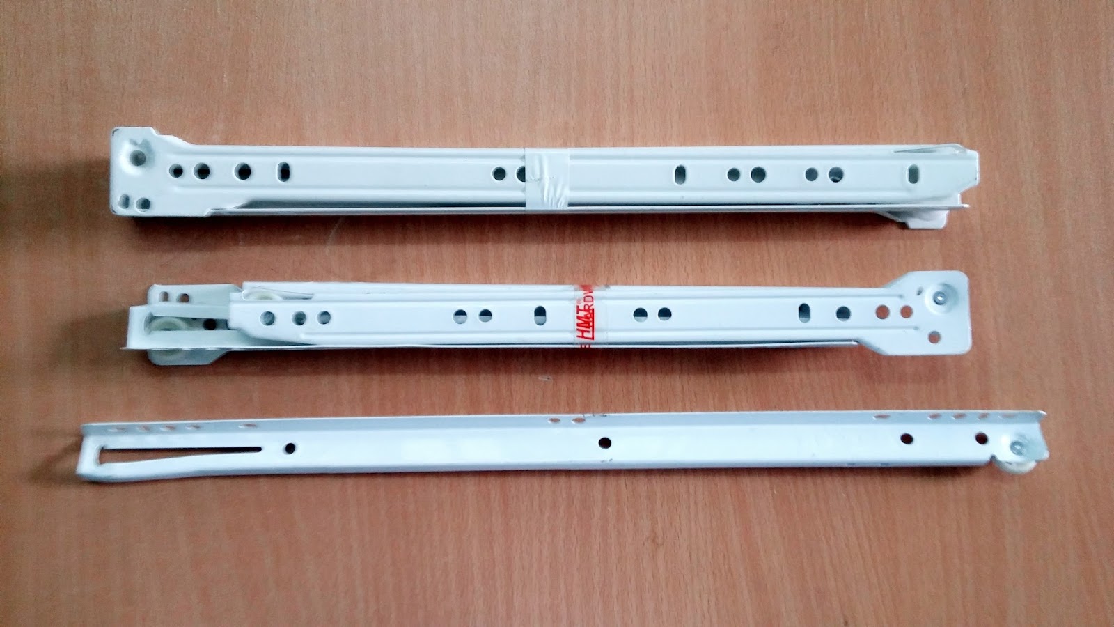 ray trượt bánh xe