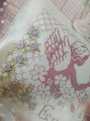 Sette Gatti Ed Una Nota Ed Anche La Piccola Emma Sta Per Arrivare