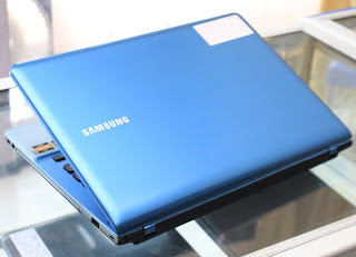 Laptop Design Samsung NP355V4X AMD A6 Malang