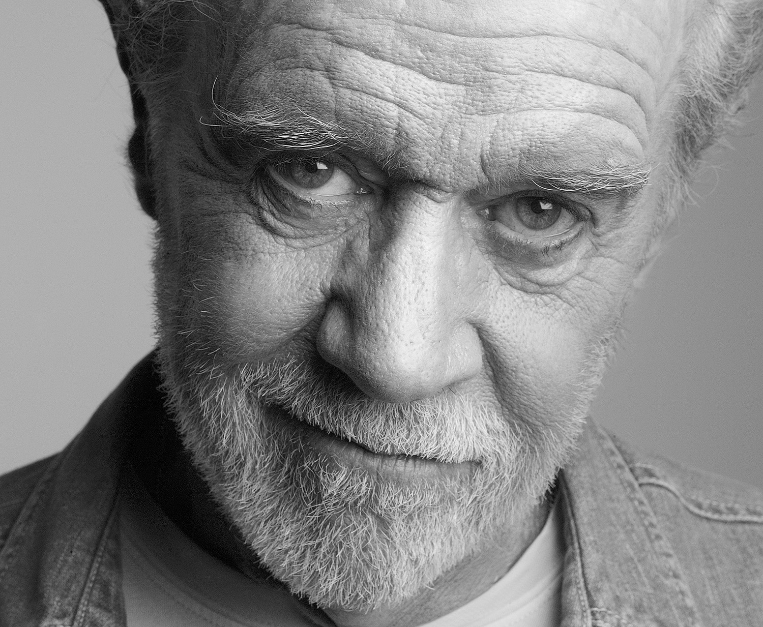 25 Quotes By George Carlin That Are Both Sarcastic And Philosophical