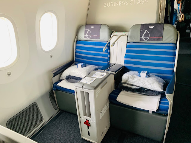 LOT Polish Airlines LO31 Business Class Boeing 787-8 Budapest (BUD) to Chicago O'Hare (ORD)