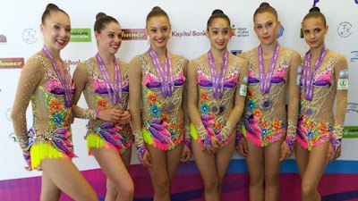 El equipo israelí de gimnasia ganó una medalla dorada en el campeonato europeo El equipo israelí de gimnasia obtuvo una histórica medalla de oro en el campeonato europeo. Este notable triunfo deja muy bien posicionadas a estas cinco atletas israelíes de cara a los Juegos Olímpicos de Río de Janeiro.