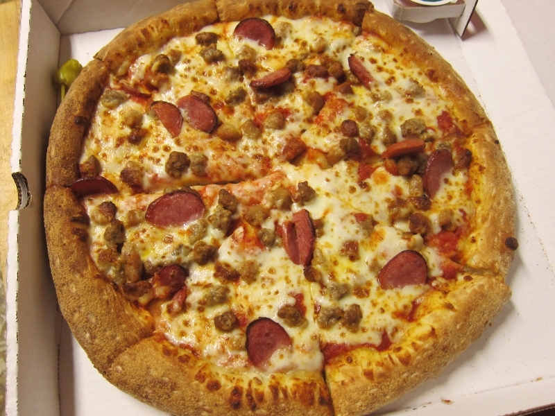 Review Papa John's Five Sausage Pizza Brand Eating