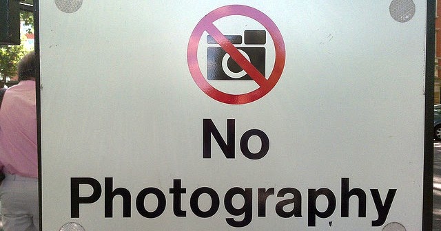 Contoh Pengumuman Di Tempat Umum Dalam Bahasa Inggris