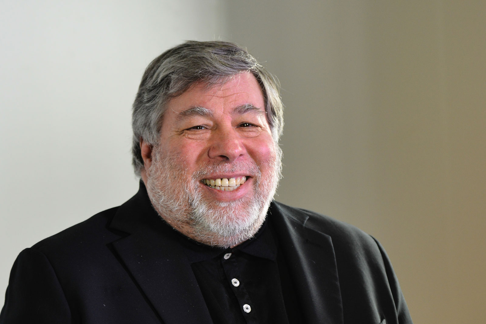 Apple co-founder Steve Wozniak launches space start-up Privateer. 