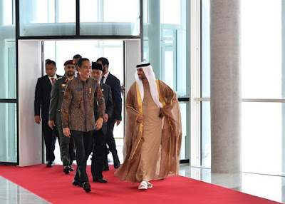  Presiden RI Tiba di Abu Dhabi, Gelar Pertemuan Bilateral