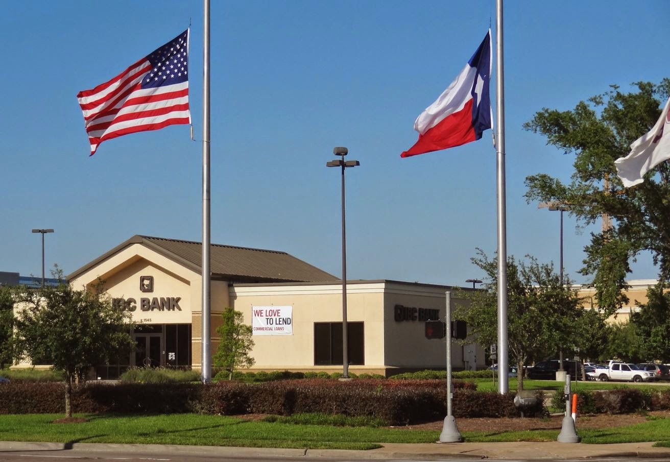 HTownWest Photo Blog IBC on Eldridge Parkway at Briar Forest