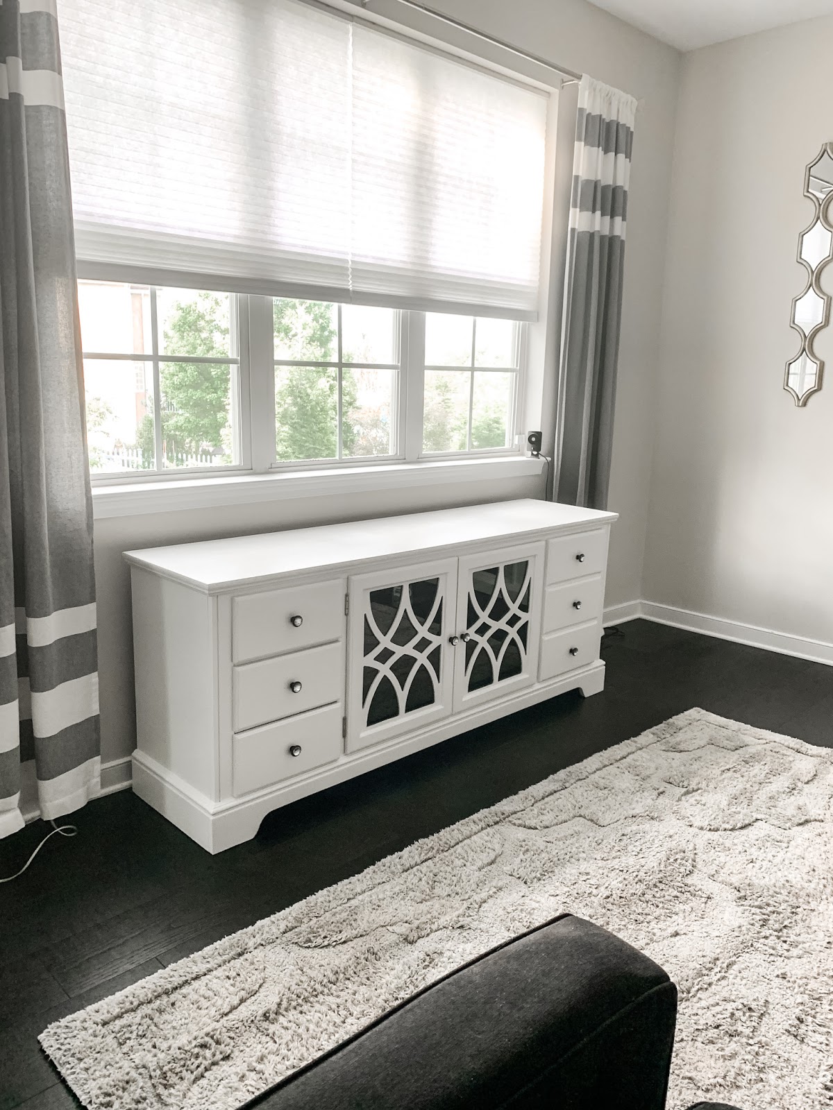 The Sassy Suburbs: Refinishing a Console Table with Beyond Paint