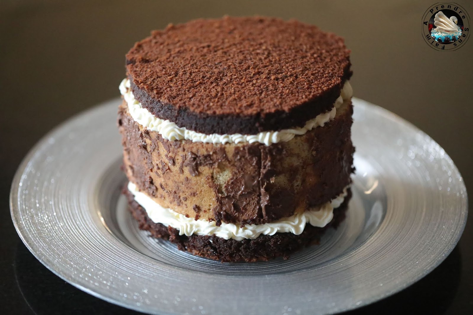 Gâteau vanille Nutella, praliné aux noisettes et crème à la  fleur d'oranger (pas à pas en photos)