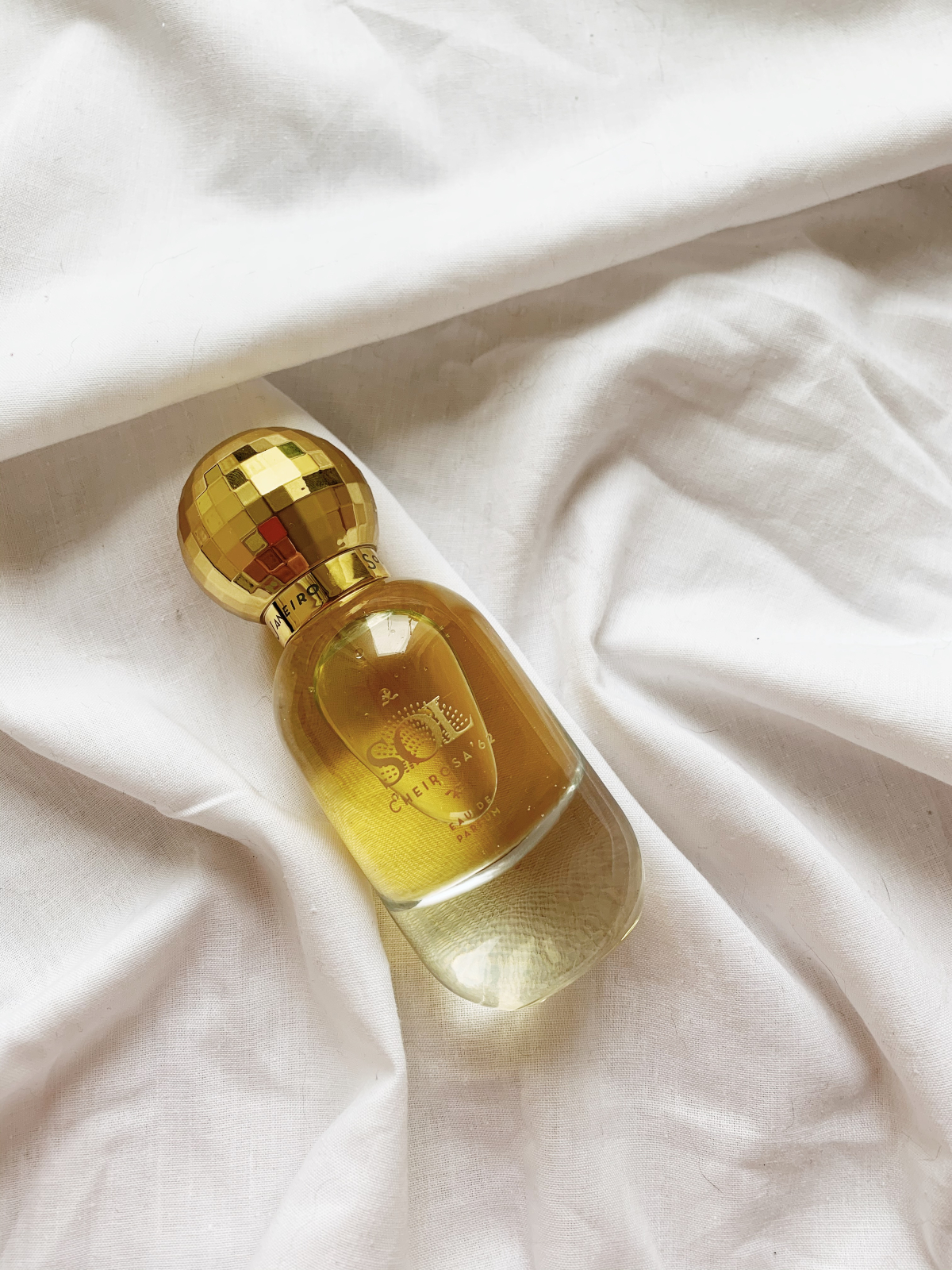 5 Scents That Make Us Feel Sensual - Escentual's Blog