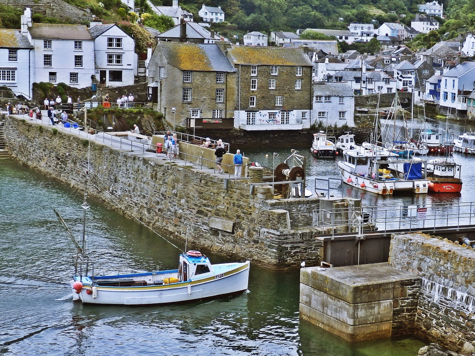 Mike's Cornwall: Photos Of Polperro Harbour, Cornwall And Its Boats and ...