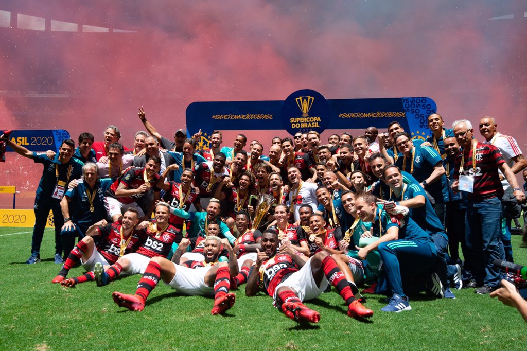 Jorge Jesus rasga elogios ao elenco Rubro-Negro: &ldquo;Nunca trabalhei com