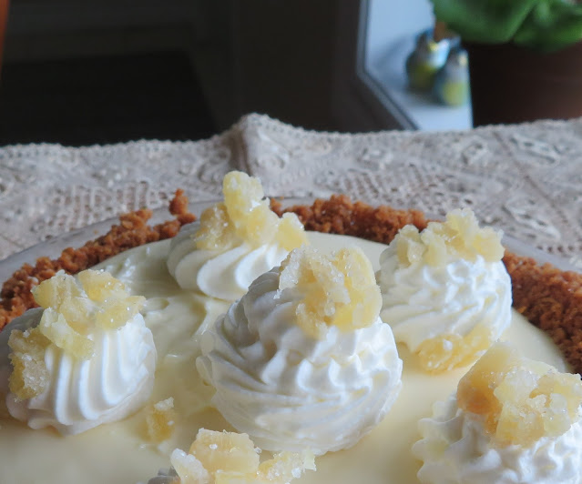 Creamy Lemon Pie for Two