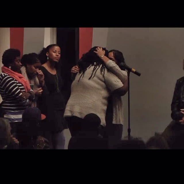 mom-la-rue-highlights-from-bell-hooks-and-melissa-harris-perry-s-talk