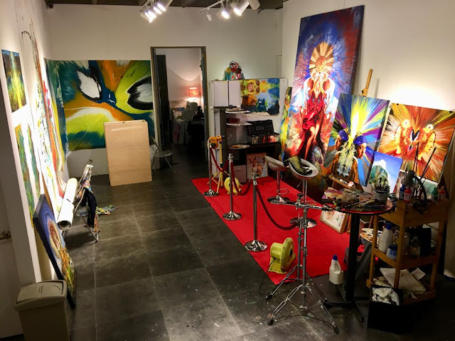 Visiting an Art Studio of the Colombian Artist Alex Sastoque