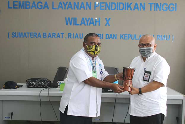 Kepala LLDIKTI Papua Berkunjung ke LLDIKTI Wilayah X