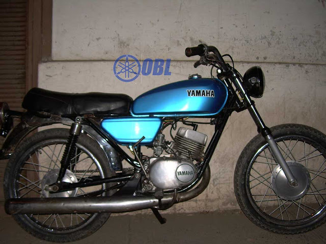 Yamaha RS125 Small Size 2-Stroke Bike Blue