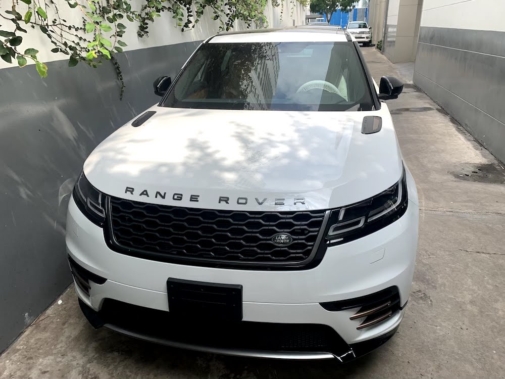 Giá Xe Range Rover Velar R-Dynamic SE Màu Trắng Đời Mới 2019 Model 2020 Tại Việt Nam