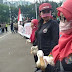 Demo Di Patung Kuda, Buruh: Ngapain Pak Jokowi Jauh-jauh ke Kalimantan Kalau Cuma Mau Lihat Bebek, Kami Bawain