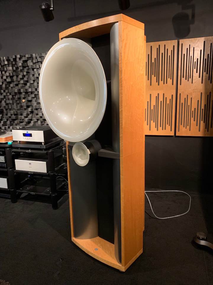 avantgarde speakers