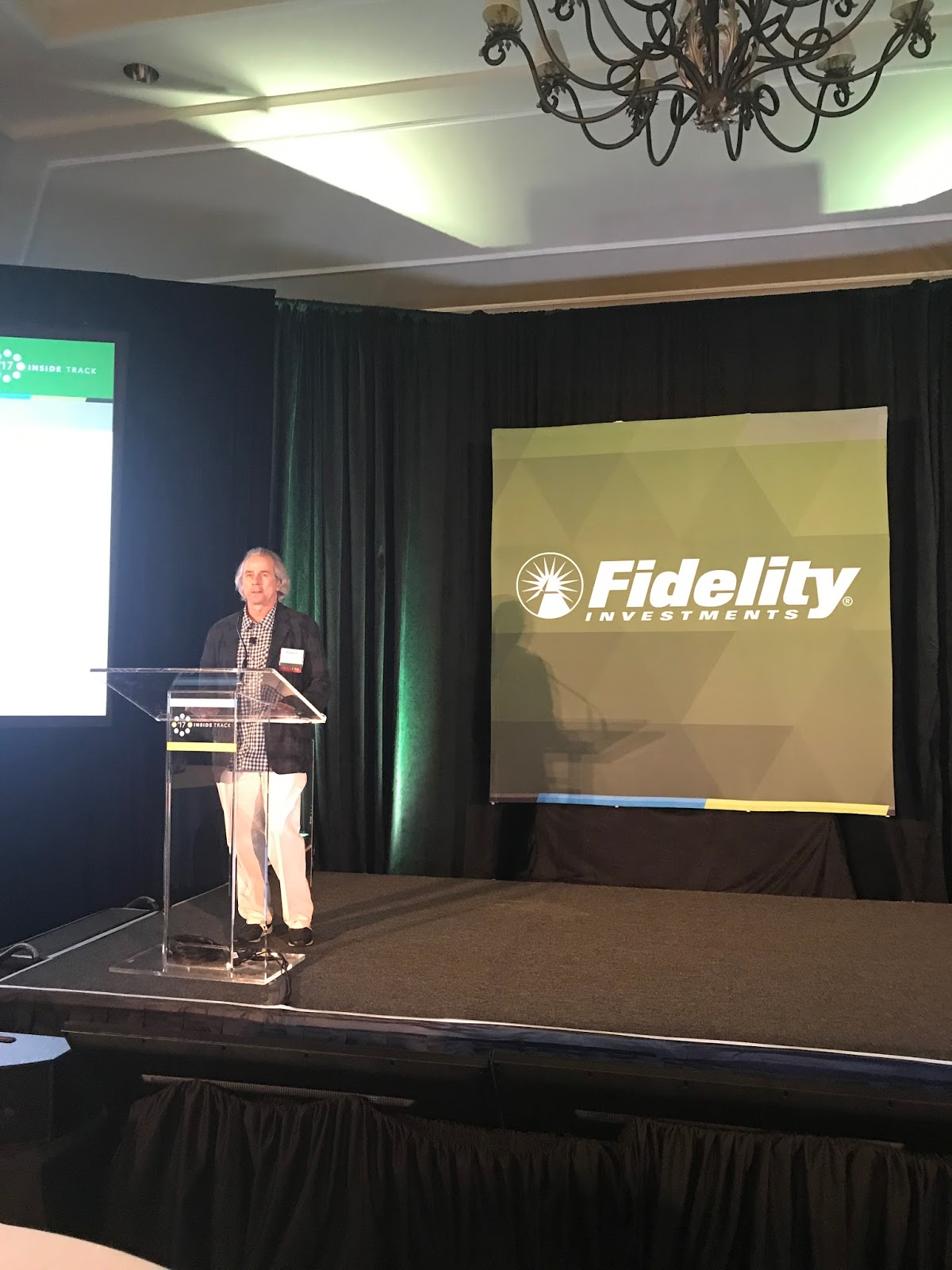 Hindsight 1871 CEO Howard Tullman Speaks at Fidelity Inside Track