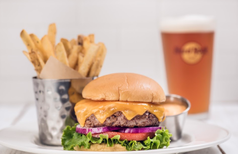 Burger King® inova no cardápio com a nova Linha Bacon Lovers