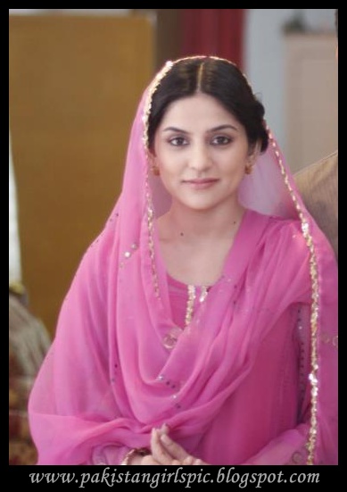 India Girls Hot Photos Pakistani Actress Sanam Baloch