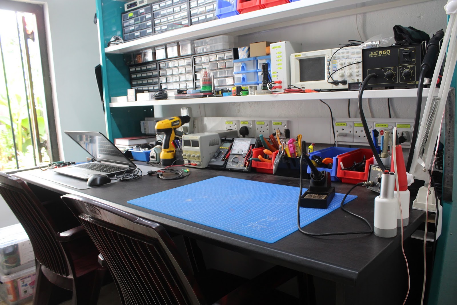 Electronics Workbench GSmicro