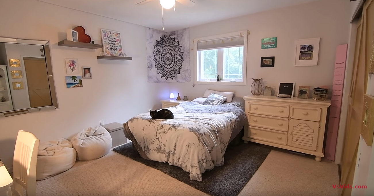 30 Photos vs. 3a Pebble Beach Dr, Cobourg - Open House Video Tour - Luxury Home & Interior Design 30 Photos vs. 3a Pebble Beach Dr, Cobourg - Open House Video Tour - Luxury Home & Interior Design
