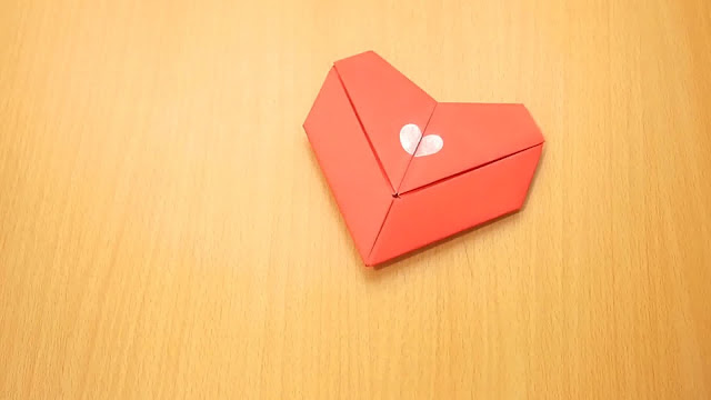 http://www.oblogdomestre.com.br/2017/11/Origami.Arte.html