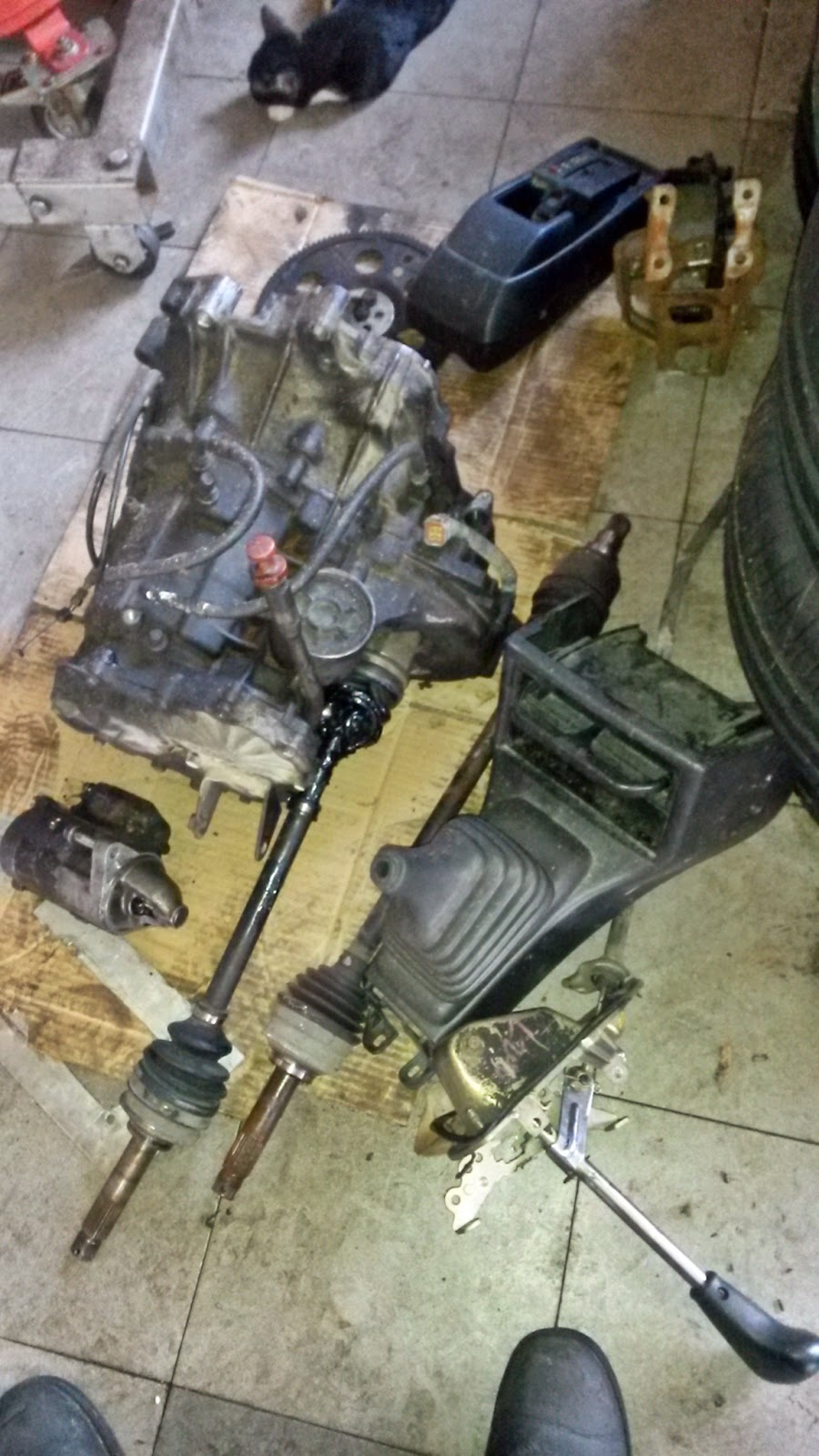 Complete set gearbox kancil (auto) Kamaruddin Rahmat Tyre & Services