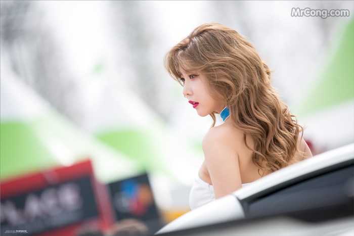 Heo Yoon Mi&#39;s beauty at the CJ Super Race event, Round 1 (70 photos) photo 4-7