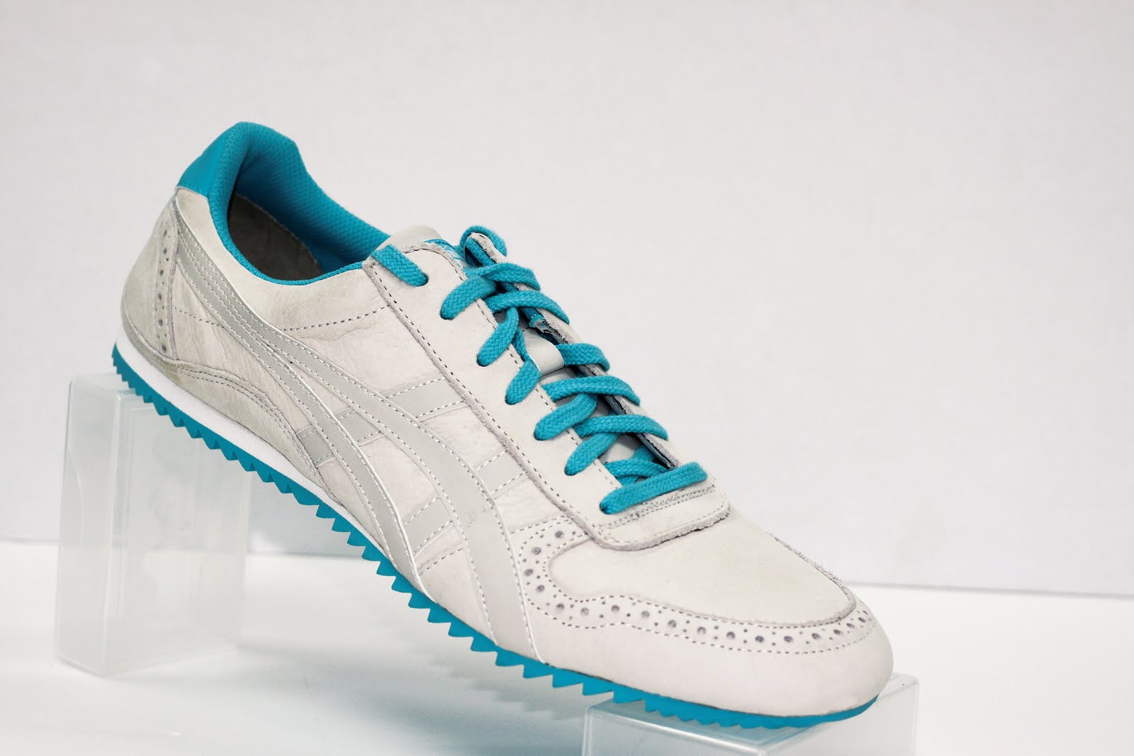 onitsuka tiger collection