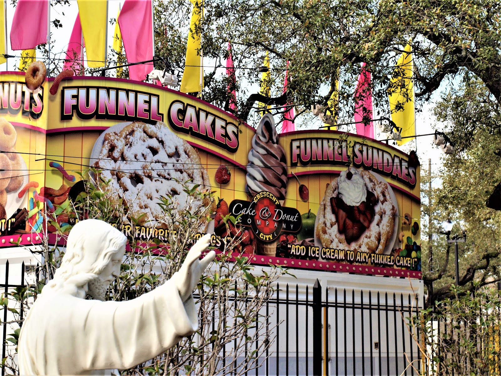 angels and people, life in New Orleans: mardi gras blessings