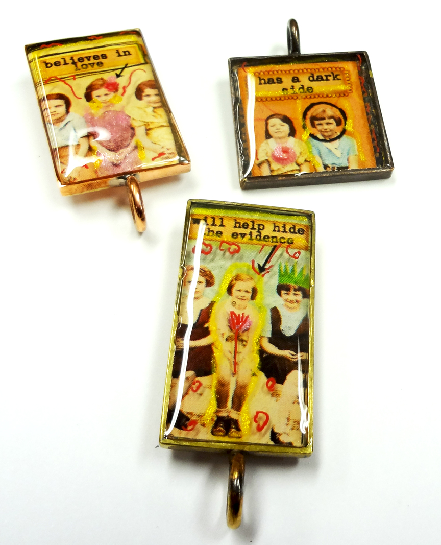 Resin Crafts: Wrapping Up Christmas Resin Projects