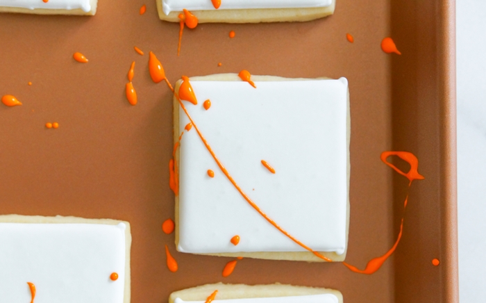 Halloween Cookies So Easy to Decorate, It's Scary!