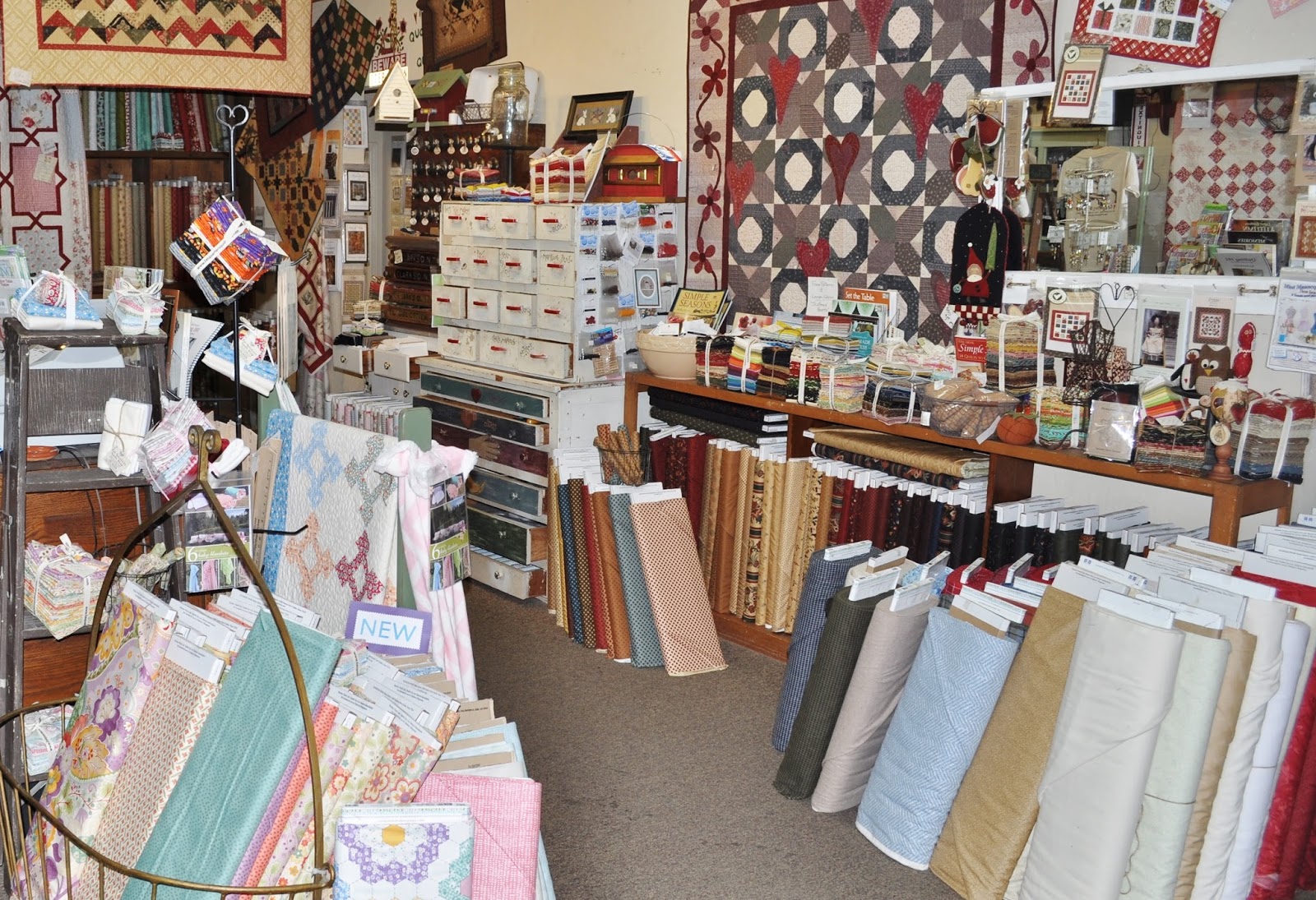 Fat Quarters Quilt Shop Fat Quarters Quilt Shop...