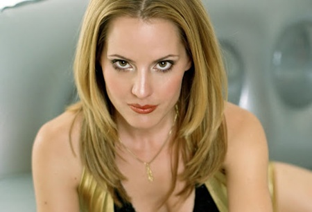 Emma caulfield 2019