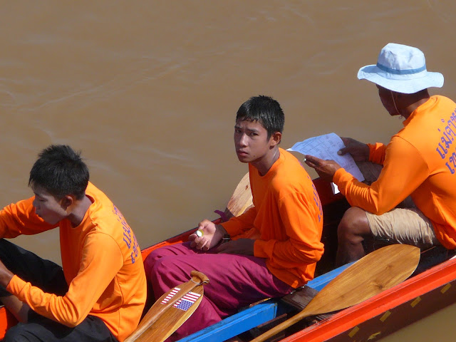 Cute boat racer in Nong Khai