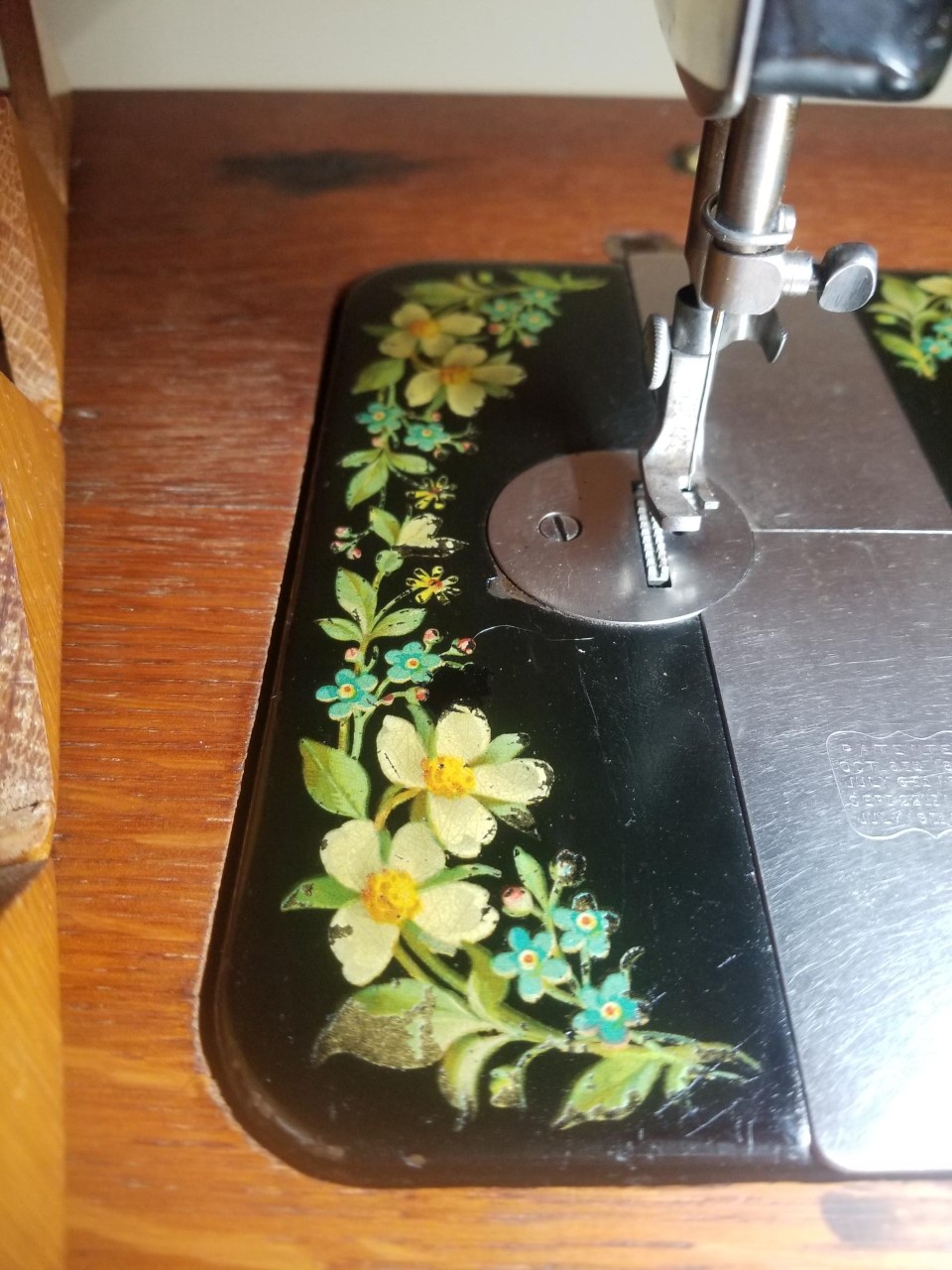 Selby Sewing Machines 1894 Singer 27 with Dogwood Decals
