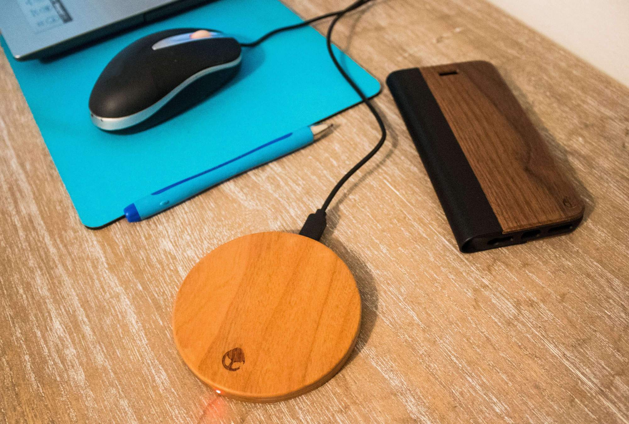 WooderLand Using wooden wireless chargers the advantages explained!